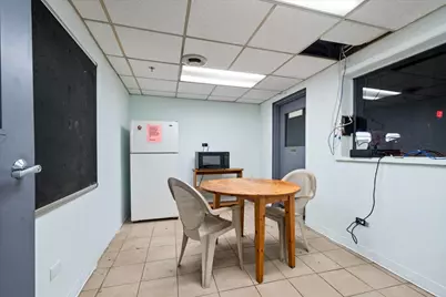 [Address not provided], South Holland, IL 60473 - Photo 10