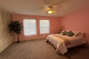 12 Oak Valley Dr, Cary, IL 60013 - Photo 16
