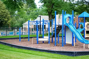 12 Oak Valley Dr, Cary, IL 60013 - Photo 24