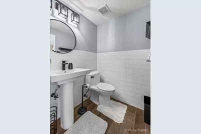 659 S Rosehall Lane, Round Lake, IL 60073 - Photo 16