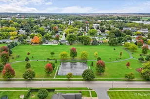 659 S Rosehall Ln, Round Lake, IL 60073 - Photo 24