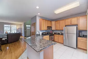 1846 Keystone Pl, Schaumburg, IL 60193 - Photo 10