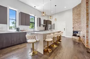 3330 S Indiana Ave, Chicago, IL 60616 - Photo 4