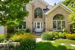 1302 Hazel Ave, Deerfield, IL 60015 - Photo 2