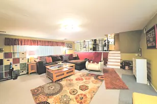 17140 Evans Dr, South Holland, IL 60473 - Photo 16