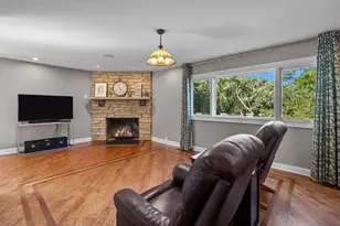 8508 W Il Rt 120 W, Bull Valley, IL 60098 - Photo 14