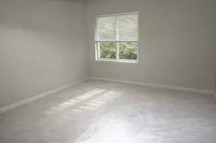 801 N McLean Blvd, Elgin, IL 60123 - Photo 8