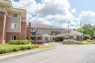 801 N McLean Blvd, Elgin, IL 60123 - Photo 16