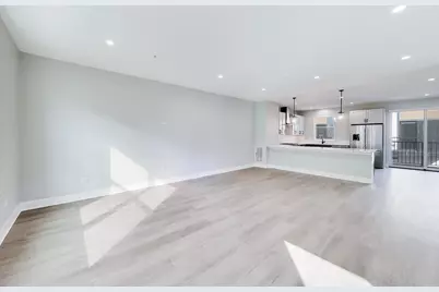 5424 Old Orchard Road, Skokie, IL 60077 - Photo 4