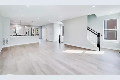 5424 Old Orchard Road, Skokie, IL 60077 - Photo 10