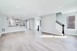 5424 Old Orchard Rd, Skokie, IL 60077 - Photo 10