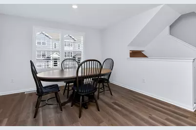 1007 Briar Glen Court, Hampshire, IL 60140 - Photo 10