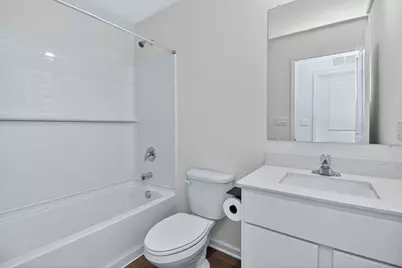 1007 Briar Glen Court, Hampshire, IL 60140 - Photo 16