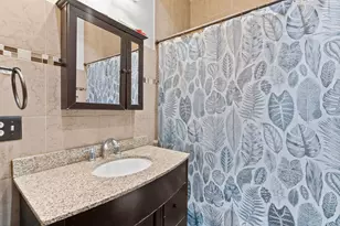 [Address not provided], Chicago, IL 60660 - Photo 12