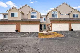 341 Patriot Dr, Hainesville, IL 60030 - Photo 2