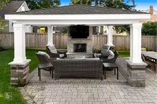 219 N Clinton Ave, Elmhurst, IL 60126 - Photo 60