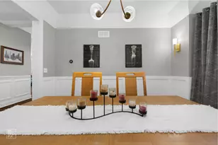 219 N Clinton Ave, Elmhurst, IL 60126 - Photo 8