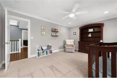 219 N Clinton Avenue, Elmhurst, IL 60126 - Photo 46