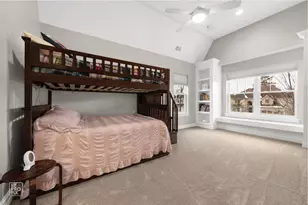 219 N Clinton Ave, Elmhurst, IL 60126 - Photo 40