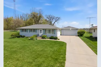 274 W Center Street, Burlington, IL 60109 - Photo 36