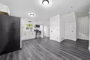 35706 N Benjamin Ave, Ingleside, IL 60041 - Photo 8