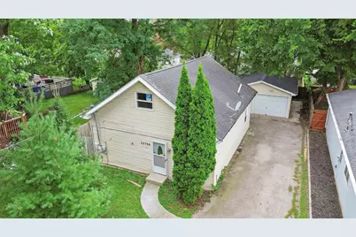 35706 N Benjamin Avenue, Ingleside, IL 60041 - Photo 2