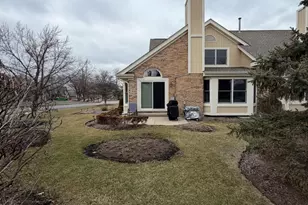 10709 Hollow Tree Rd, Orland Park, IL 60462 - Photo 22
