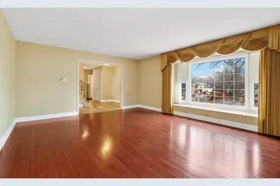 136 Graymoor Lane, Olympia Fields, IL 60461 - Photo 4