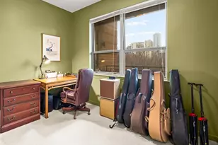 437 W Division St, Chicago, IL 60610 - Photo 12