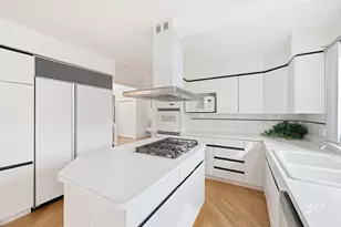 2911 Bayberry Dr, Buffalo Grove, IL 60089 - Photo 6