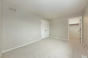 2010 Carriage Hill Rd, Lisle, IL 60532 - Photo 16