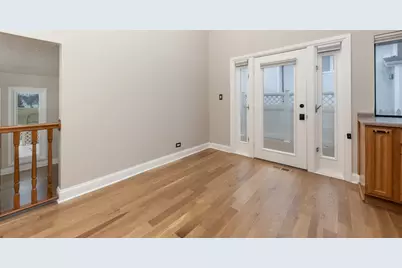 2010 Carriage Hill Road, Lisle, IL 60532 - Photo 2