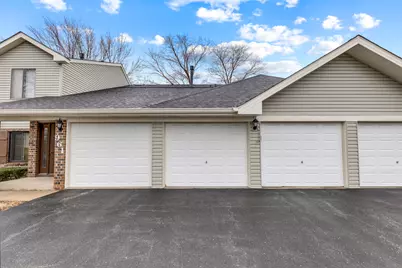 961 Cumberland Court #A2, Roselle, IL 60172 - Photo 4