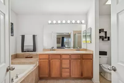 2596 W Birch Drive, Round Lake, IL 60073 - Photo 16