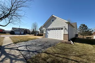 12597 Oak Grove Dr, Huntley, IL 60142 - Photo 26