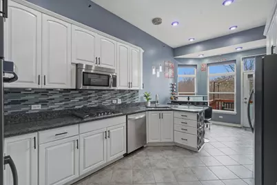 286 Prairie View Lane, Wheeling, IL 60090 - Photo 8