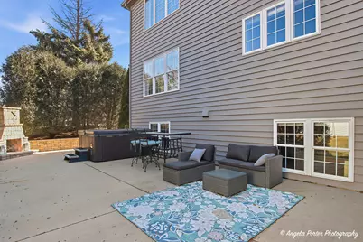 9 Laurel Valley Court, Lake in the Hills, IL 60156 - Photo 42