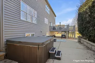 9 Laurel Valley Ct, Lake in the Hills, IL 60156 - Photo 40