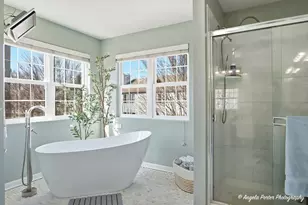 9 Laurel Valley Ct, Lake in the Hills, IL 60156 - Photo 28