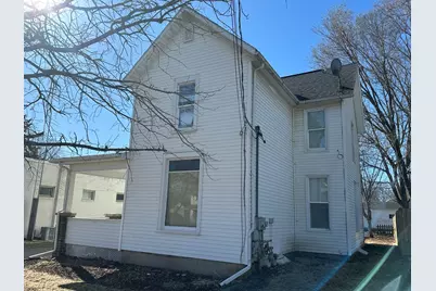 408 N West Avenue, Freeport, IL 61032 - Photo 1