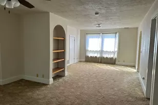 408 N West Ave, Freeport, IL 61032 - Photo 40