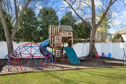 1116 Adirondack Drive, Northbrook, IL 60062 - Photo 36