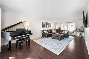 1116 Adirondack Dr, Northbrook, IL 60062 - Photo 6