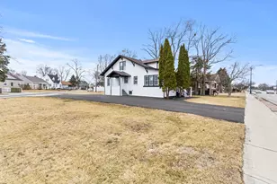 1112 Plainfield Rd, Joliet, IL 60435 - Photo 4