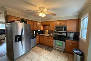 34326 N Birch Ln, Gurnee, IL 60031 - Photo 6