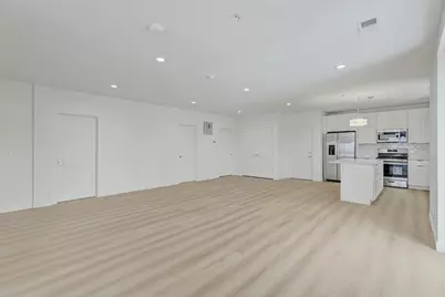 9201 Milwaukee Avenue N #202, Niles, IL 60714 - Photo 6