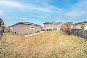 6346 W 90th St, Oak Lawn, IL 60453 - Photo 22