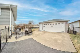 6346 W 90th St, Oak Lawn, IL 60453 - Photo 20