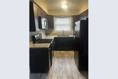 8139 W 83rd Place #1E, Justice, IL 60458 - Photo 4