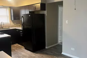 8139 W 83rd Pl, Justice, IL 60458 - Photo 6